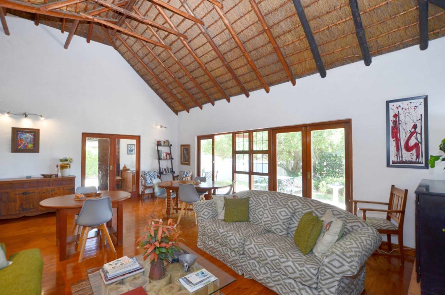 7 Bedroom Property for Sale in Westcliff Western Cape